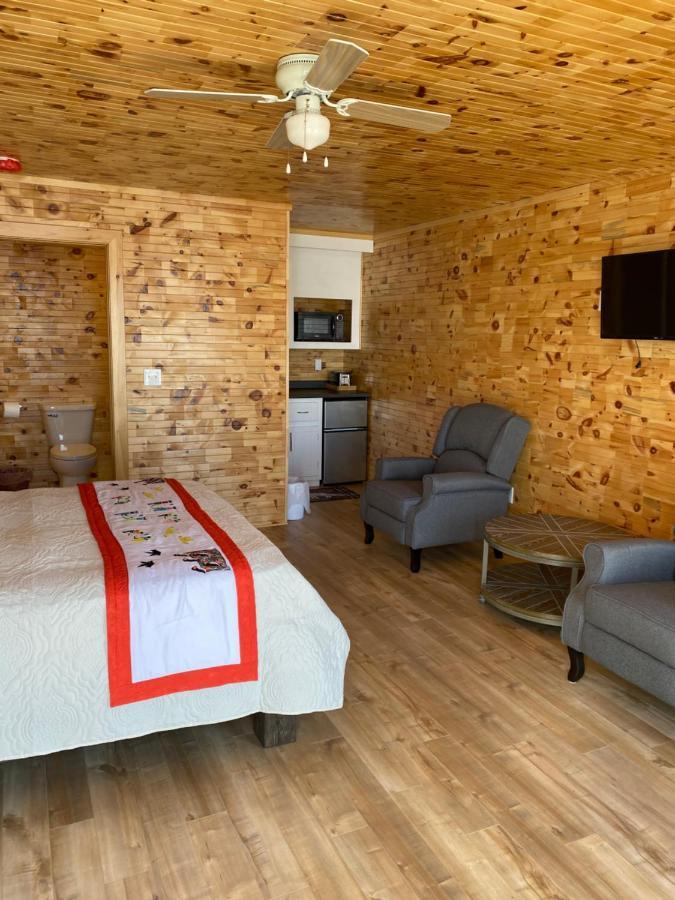 Raleigh Rooms & Taylor'S Crafts Eksteriør billede